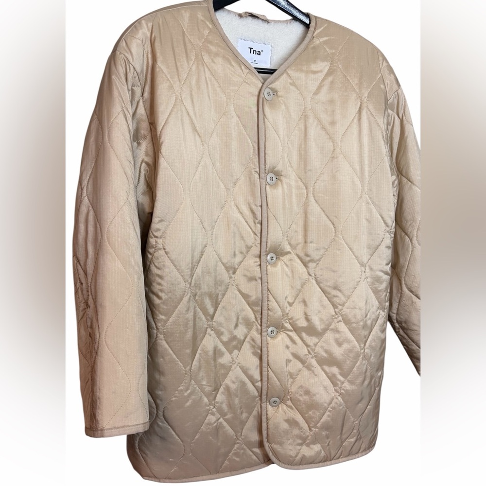 Aritzia TNA Tan Quilted Jacket M